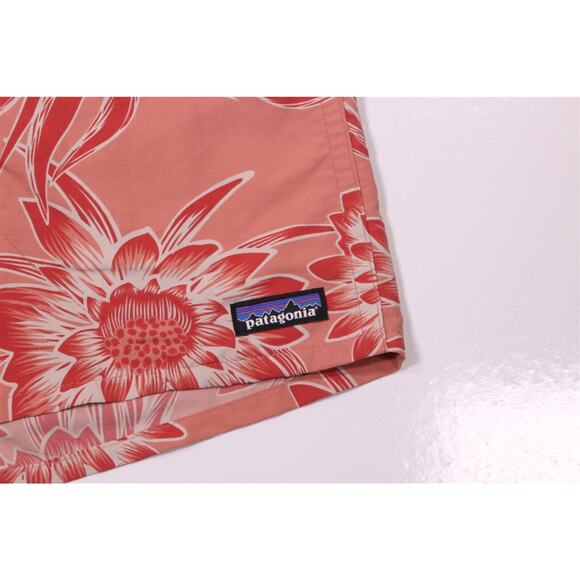 Patagonia 57021 Pink Floral Baggies Men's Swim Trunks 5" Shorts Large - Picture 2 of 6